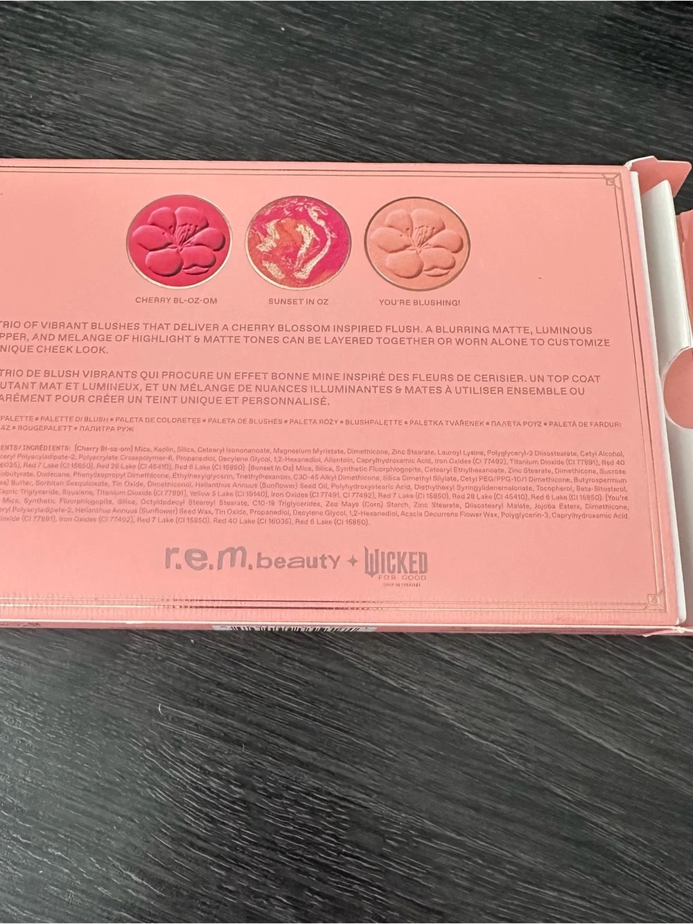 r.e.m. beauty Wicked for Good Cherry Blossom Blush Palette - Pink